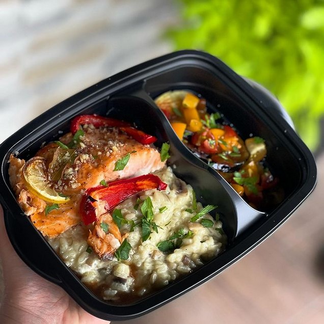 Plateaux-repas Traiteur avec buffet salé en Haute-Garonne